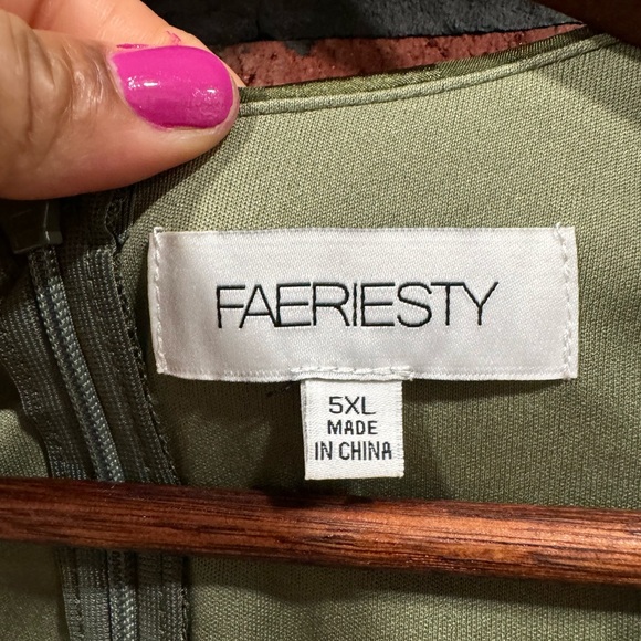 faeriesty dress in green - Picture 10 of 15